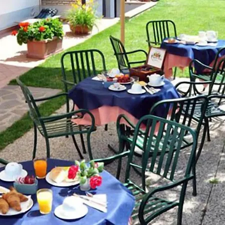 Chiara 4* Lazise