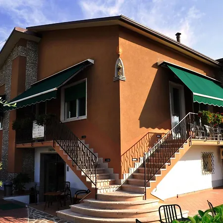 住宿加早餐酒店 基娅拉别墅住宿加早餐旅馆 拉齐塞