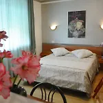 Chiara 4* Lazise