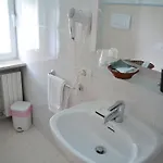 Chiara 4*