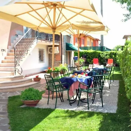 Chiara Oda ve Kahvaltı