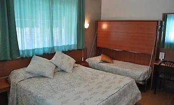 Chiara Oda ve Kahvaltı Lazise