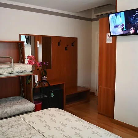 Couette-café Chiara 4*